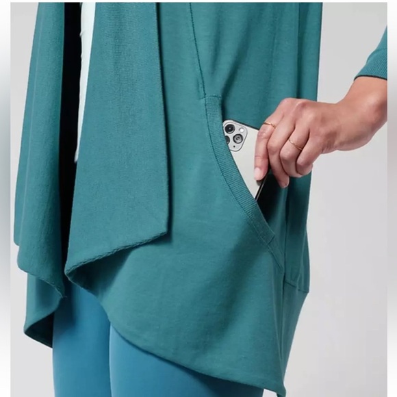 Athleta Modal Pranayama Wrap, Size XS - Picture 3 of 11